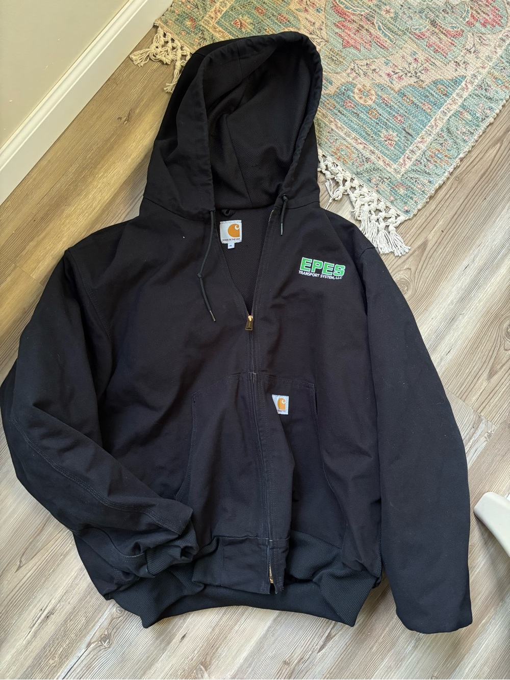 Carhartt w/ Hood XL